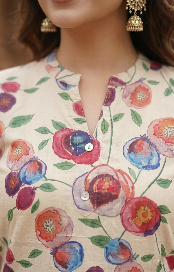 Floral_Print_Straight_Kurta_with_Mandarin_Collar_&_Matching_Trousers