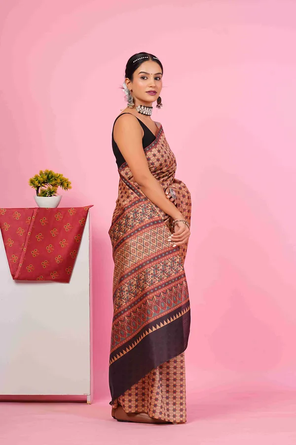 Women_Traditional_Ethnic_Motifs_Silk_Handloom_Saree
