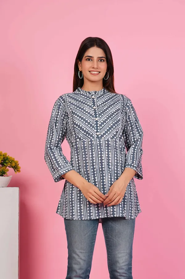 Geometric_Printed_Mandarin_Collar_Tunic_for_Women