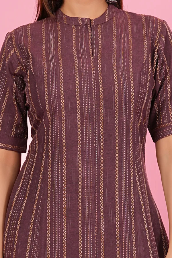 Women_Striped_Cotton_Round_Neck_Kurta_with_Matching_Trousers