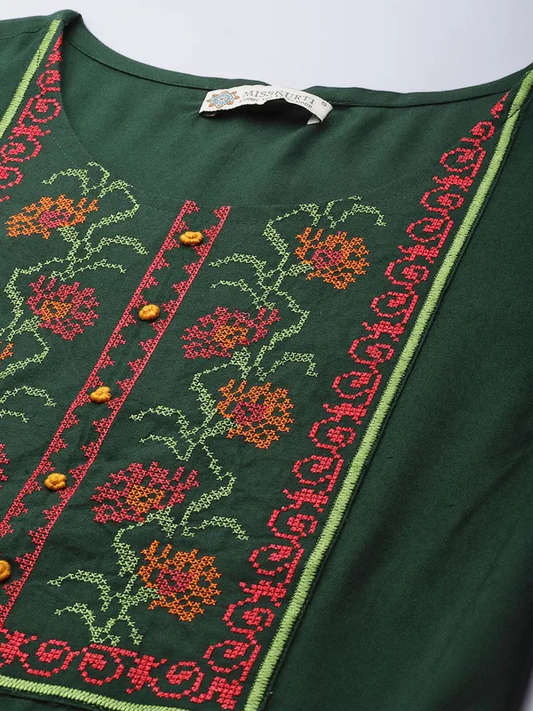 Green_Rayon_Kurta_For_Women