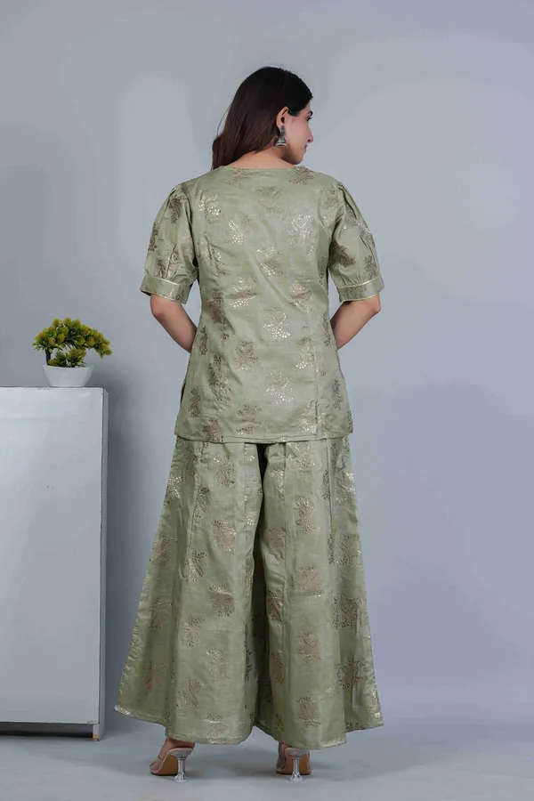Women_Printed_Chanderi_Silk_Straight_Kurta_with_Palazzos
