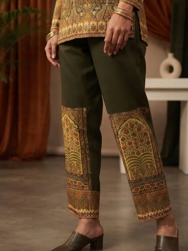 Women_Digital_Printed_Ethnic_Motifs_Shirt_with_Palazzos_Co-Ord_Set