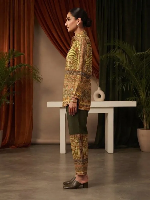 Women_Digital_Printed_Ethnic_Motifs_Shirt_with_Palazzos_Co-Ord_Set