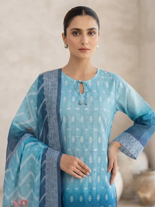 Women_Ethnic_Motifs_Printed_Regular_Kurta_Set_with_Trousers_&_Dupatta