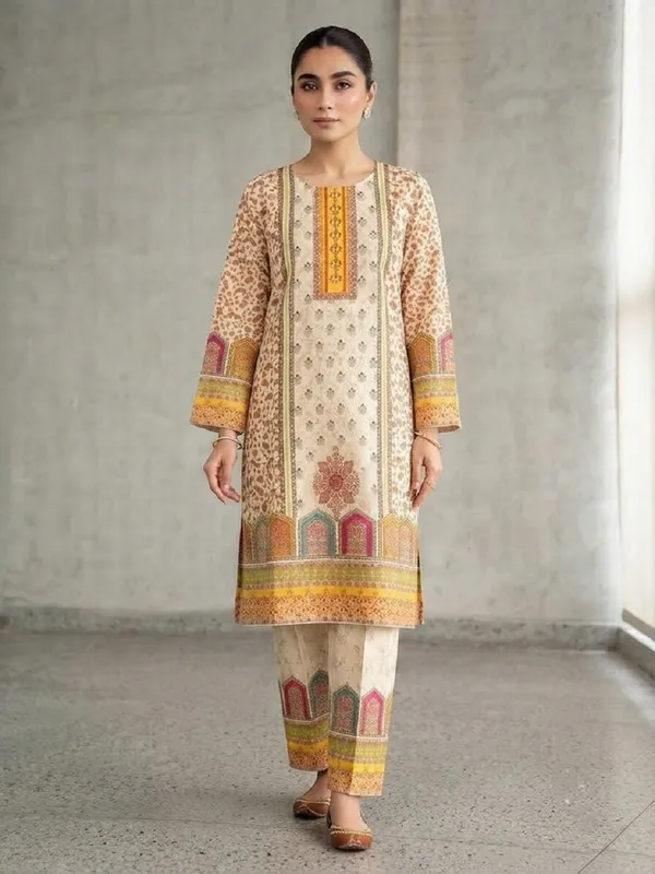 Women_Ethnic_Motifs_Printed_Regular_Tunic_with_Trouser_Co-Ord_Set