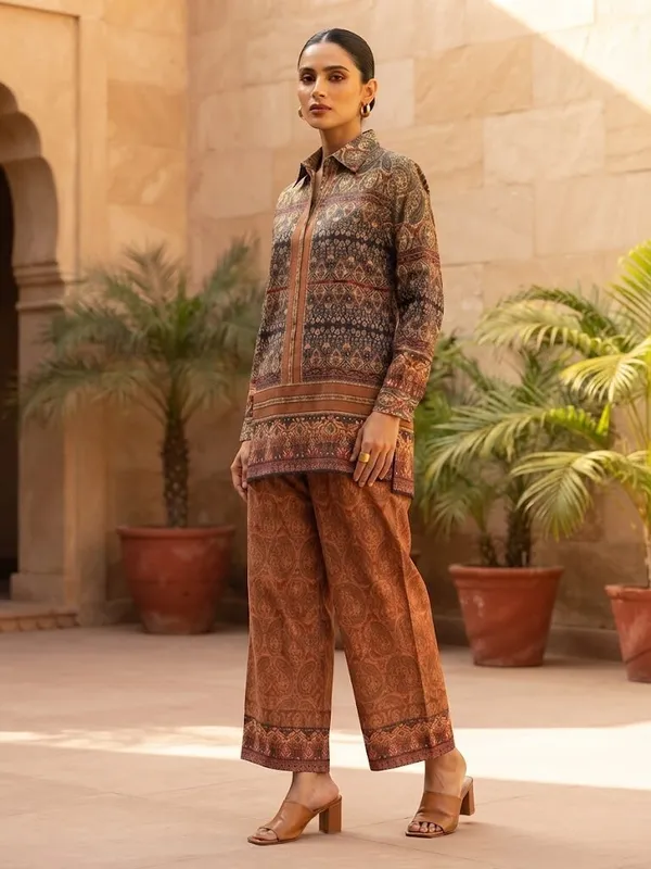 Women_Ethnic_Motifs_Printed_Spread_Collar_Long_Sleeves_Shirt_with_Palazzos