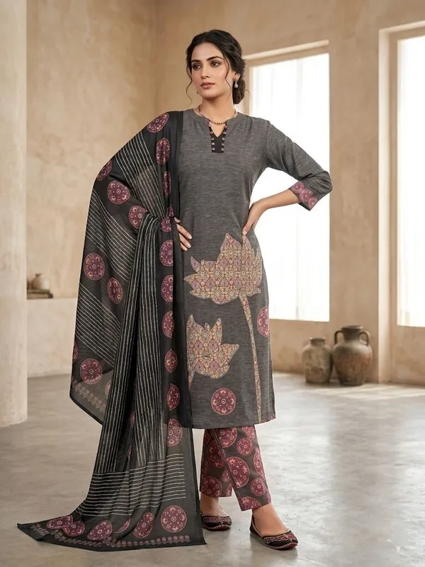 Women_Floral_Print_Kurta_Trousers_&_Dupatta_Set_|_3-Piece_Ethnic_Set