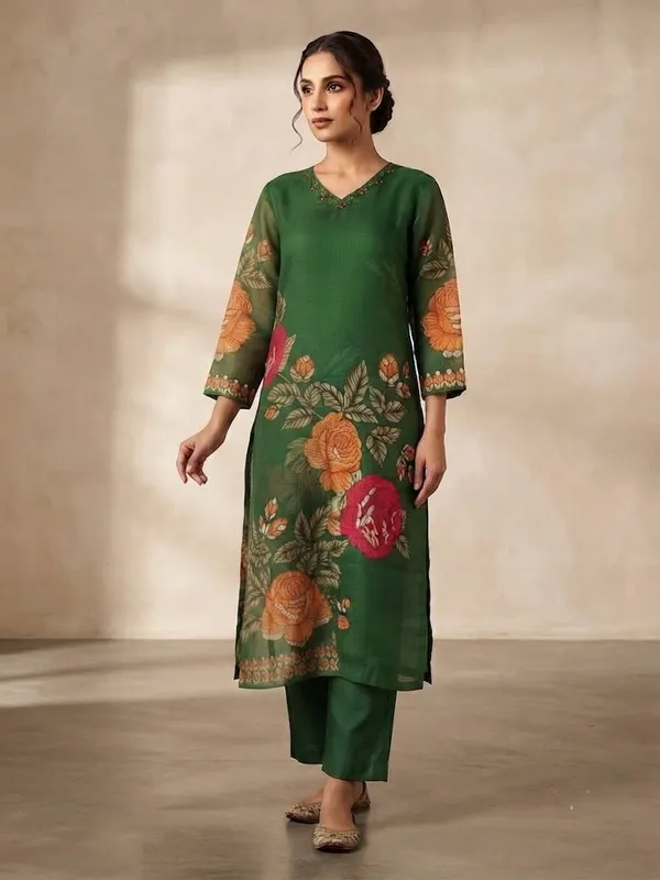 Women_Floral_Print_V-Neck_Kota_Doria_Kurta_Trouser_&_Dupatta_Set