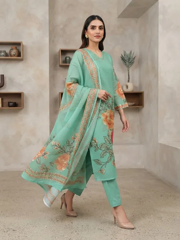 Women_Floral_Printed_Hand_Work_Regular_Kurta_with_Trousers_&_Dupatta