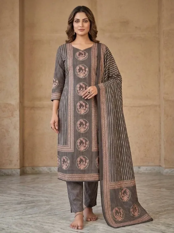 Women_Floral_Printed_Regular_Kurta_with_Palazzos_&_Dupatta