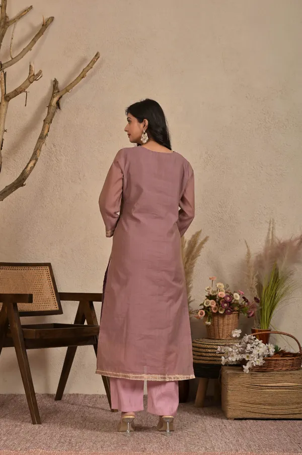 Women_Floral_Printed_Round_Neck_Hand_Work_Kurta_with_Trousers_&_Dupatta