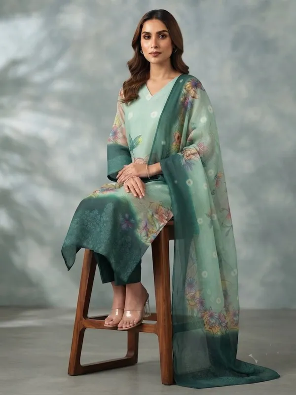 Women_Floral_Printed_Straight_Kurta_with_Trousers_&_Dupatta