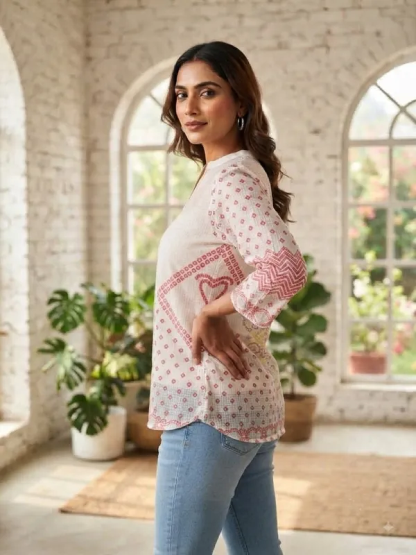Women_Geometric_Print_Pure_Kota_Doria_Regular_Fit_Tunic