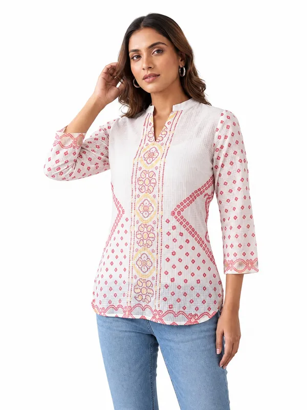 Women_Geometric_Print_Pure_Kota_Doria_Regular_Fit_Tunic