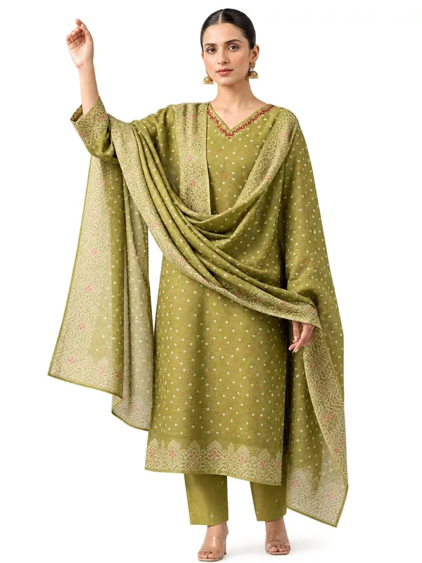 Women_Green_Ethnic_Motifs_Printed_Kurta_Set_with_Matching_Trousers_&_Dupatta