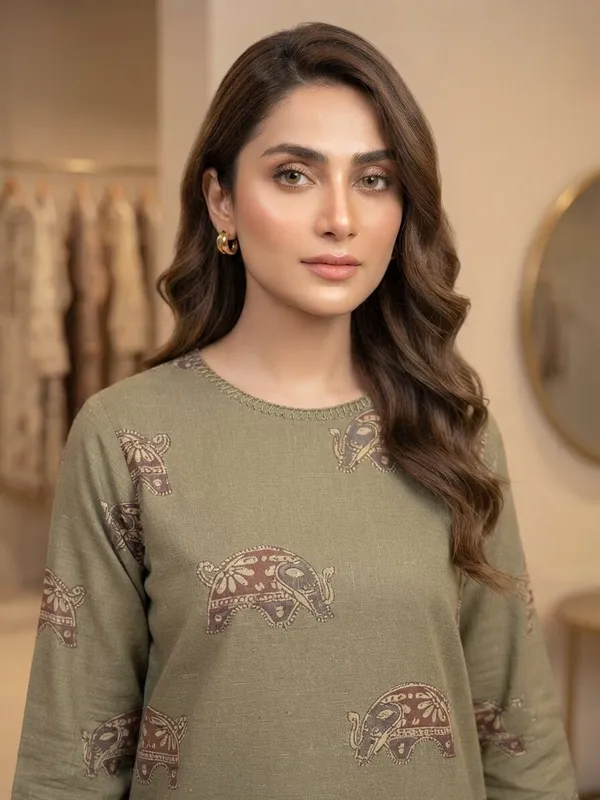 Women_Green_Ethnic_Motifs_Printed_Pure_Cotton_Flex_Kurta_with_Trousers