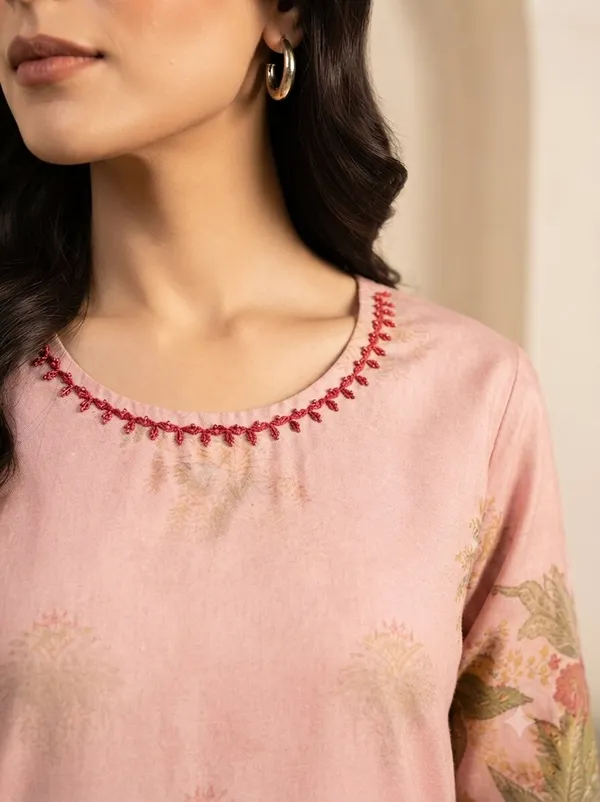 Women_Peach_Floral_Printed_Straight_Kurta_with_Matching_Trousers