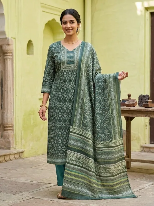 Women_Printed_Ethnic_Motifs_Sequined_Kurta_Set_with_Trousers_&_Dupatta