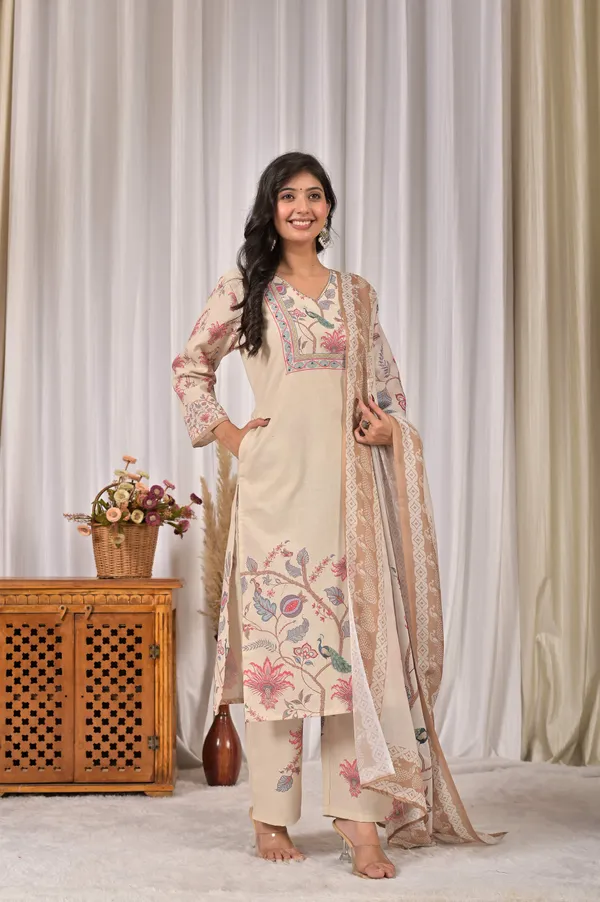 Women_Ethnic_Motifs_Printed_Straight_Thread_Work_Kurta_with_Trousers_&_Dupatta