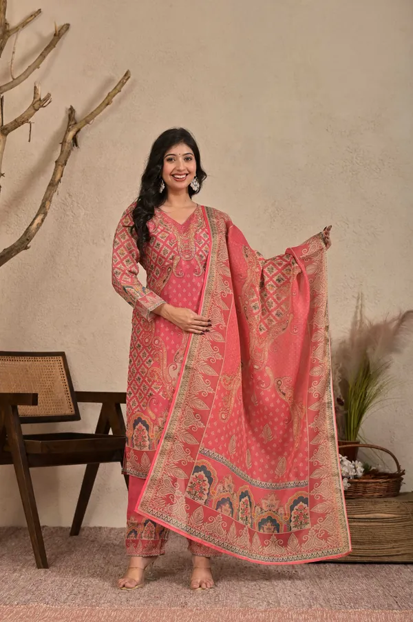 Women_Digital_Printed_Ethnic_Motifs_Straight_Kurta_with_Trousers_&_Dupatta