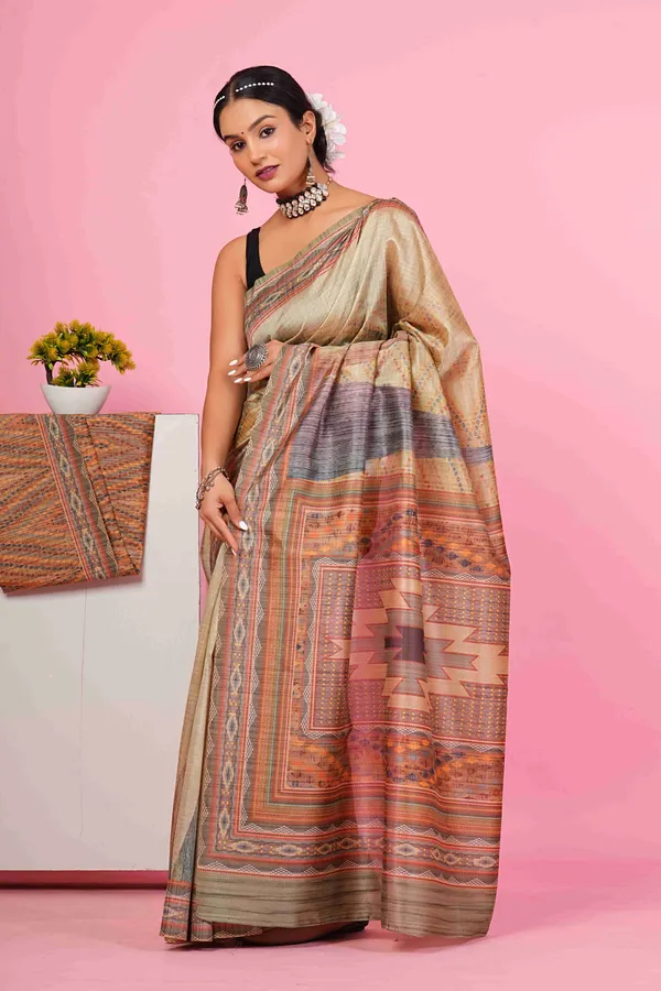 Women_Beige_Geometric_Printed_Silk_Saree_with_Blouse