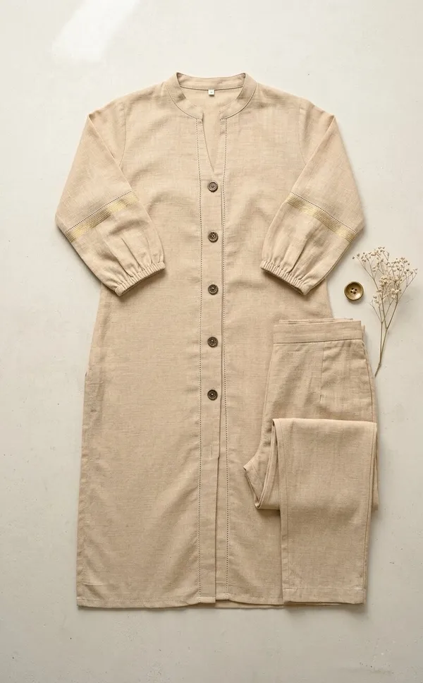 Women_Striped_Mandarin_Collar_A-Line_Kurta_With_Trouser_Co-Ord_Set