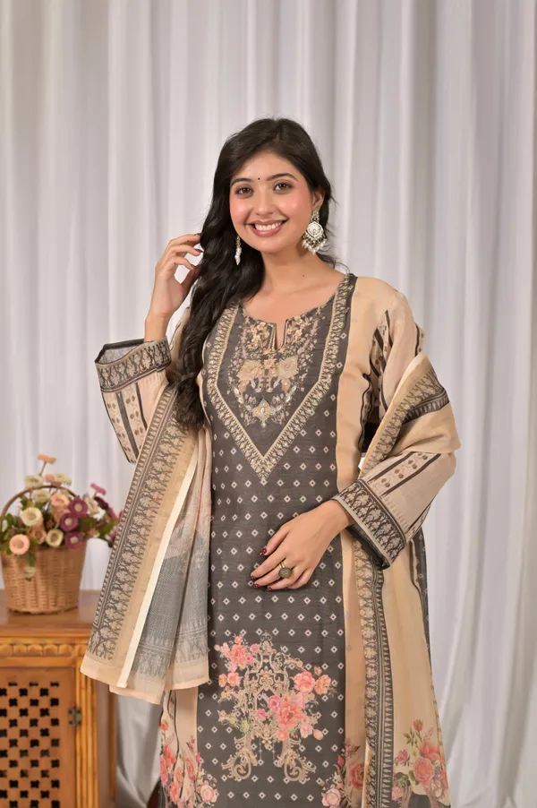 Women_Ethnic_Motifs_Digital_Printed_Shimmer_Kurta_with_Trousers_&_Dupatta