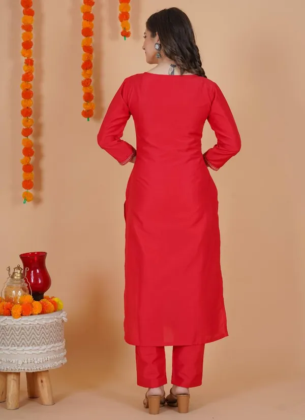 Red_Silk_Blend_Kurta_Set_For_Women