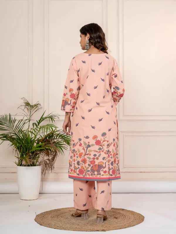 Women_Floral_Printed_Regular_Fit_Round_Neck_Kurta_with_Palazzos_&_Dupatta