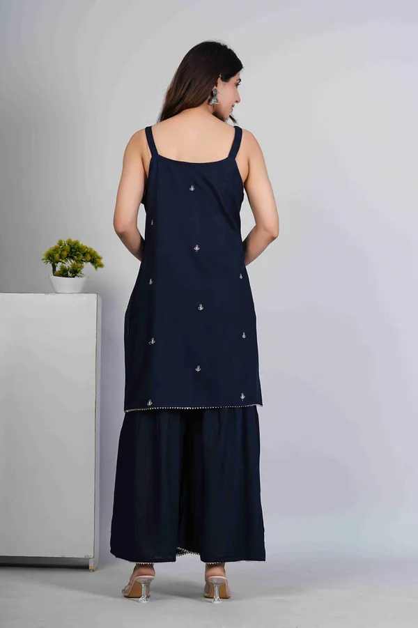 Navy_Blue_Floral_Embroidered_Kurta_Set_For_Women