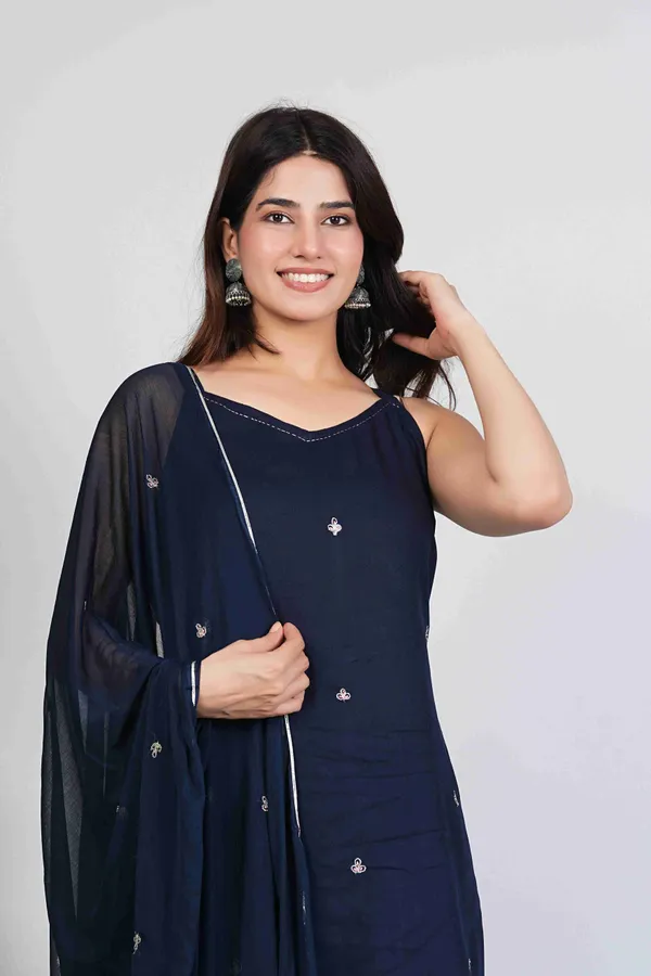 Navy_Blue_Floral_Embroidered_Kurta_Set_For_Women