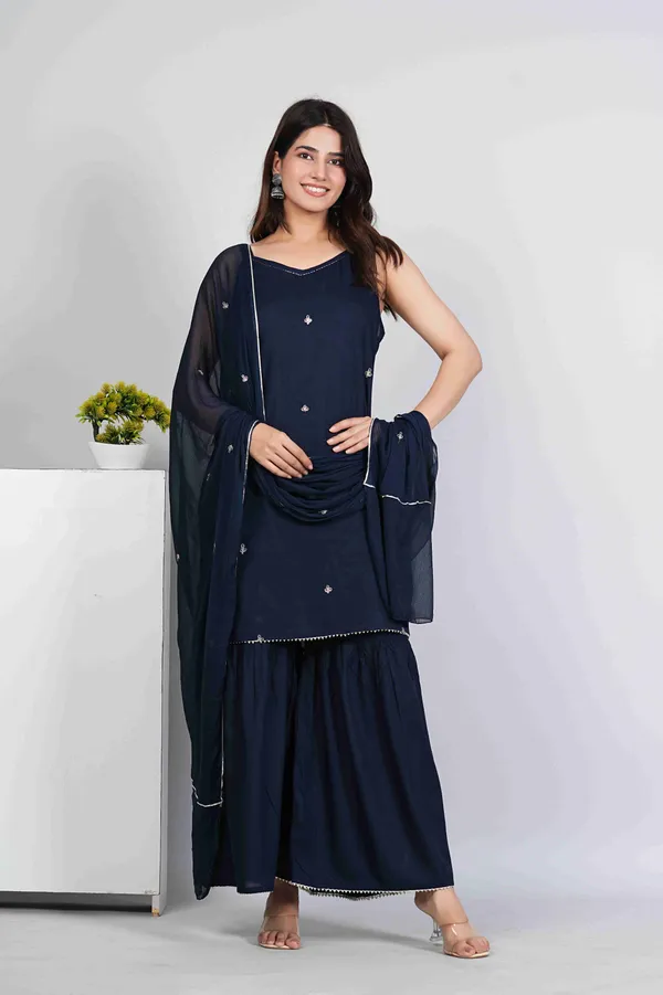 Navy_Blue_Floral_Embroidered_Kurta_Set_For_Women