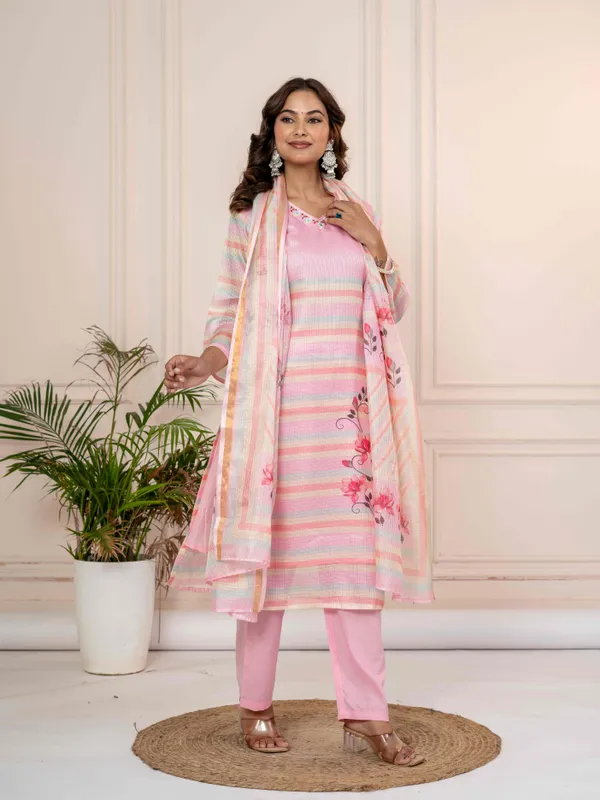 Women_Floral_Print_Beads_and_Stones_Embellished_Kurta_Set_with_Trousers_&_Dupatta