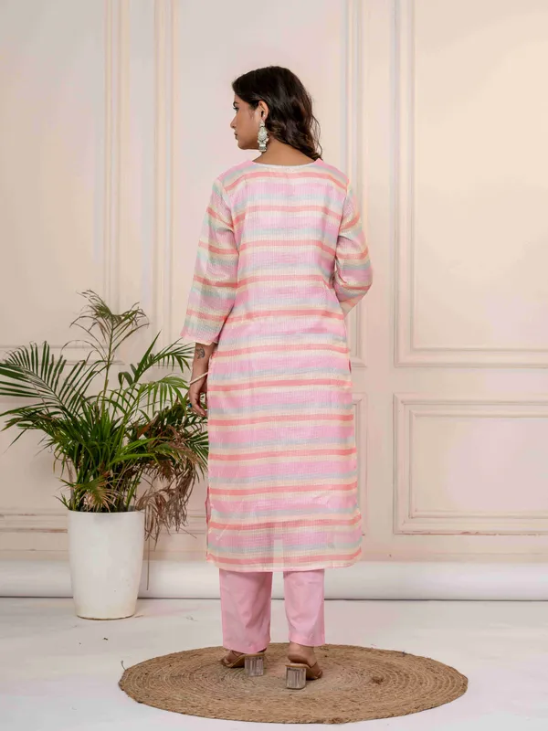 Women_Floral_Print_Beads_and_Stones_Embellished_Kurta_Set_with_Trousers_&_Dupatta