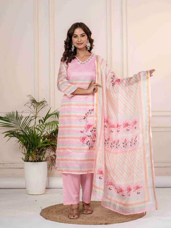 Women_Floral_Print_Beads_and_Stones_Embellished_Kurta_Set_with_Trousers_&_Dupatta