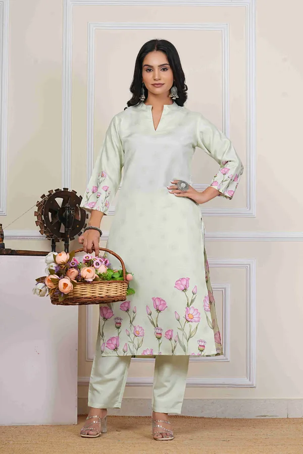 Floral_Printed_Straight_Kurta_with_Matching_Trousers_for_Women