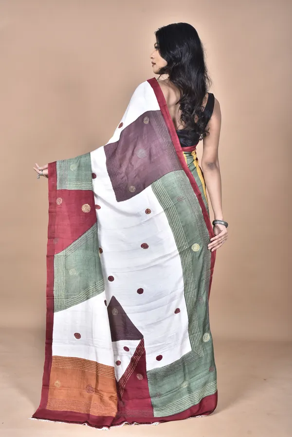 Mulberry_Silk_Saree_with_Hand_Print_and_Hand_Embroidery