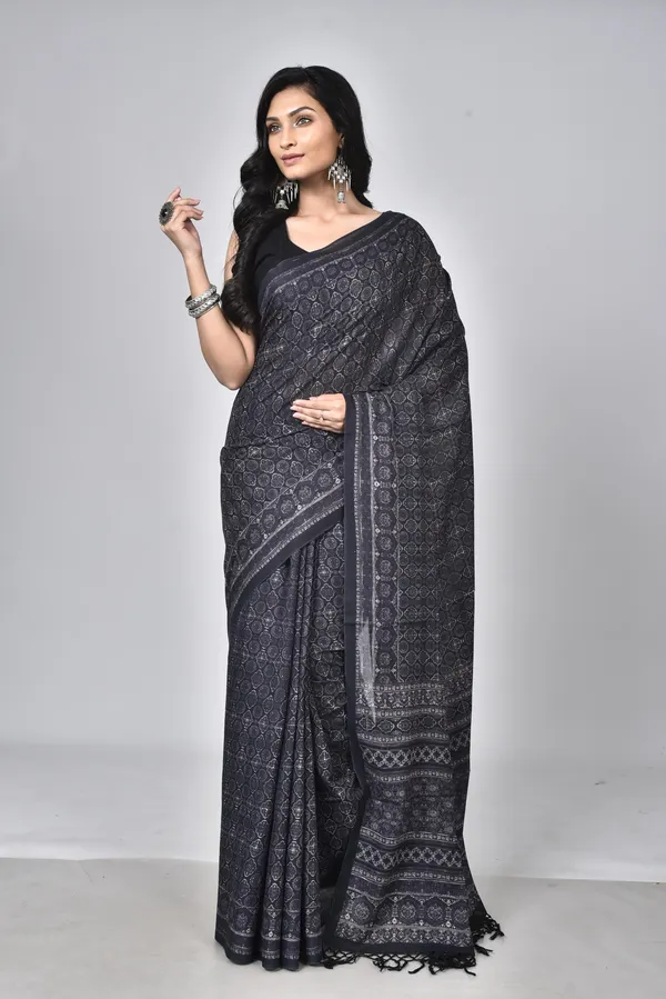 Black___Digital_Print_Cotton_Saree_For_Women