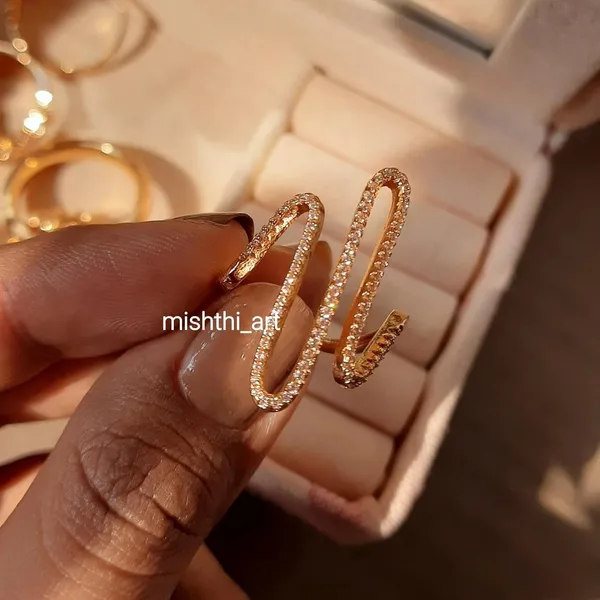 Gold_Premium_Ring_Alloy_Synthetic_Stone_For_Women