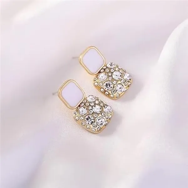 Off_White_And_Gold_Premium_Earrings__For_Women