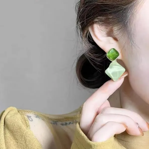 Green_Premium_Earrings_Alloy_Crystal_For_Women