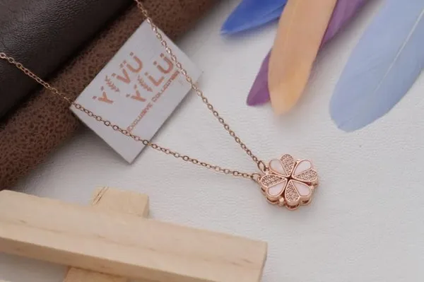 Rose_Gold_Premium_Mangalsutra_Alloy_Crystal_For_Women