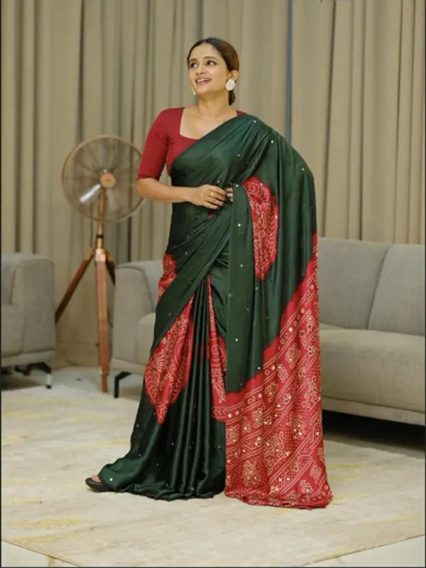 GREEN_RED_KASUMBO_MIRROR_SAREE