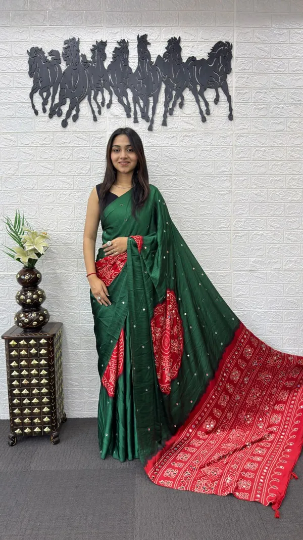 GREEN_SAREE_RED_KASUMBO_SAREE