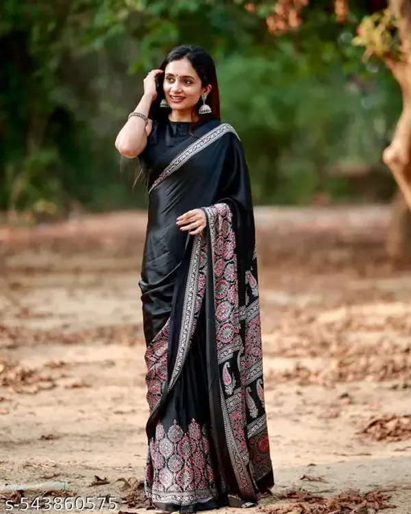 BLACK_COLOR_HALF_AND_HALF_AJRAKH_SAREE