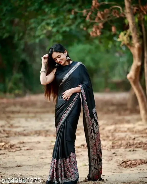 BLACK_COLOR_HALF_AND_HALF_AJRAKH_SAREE