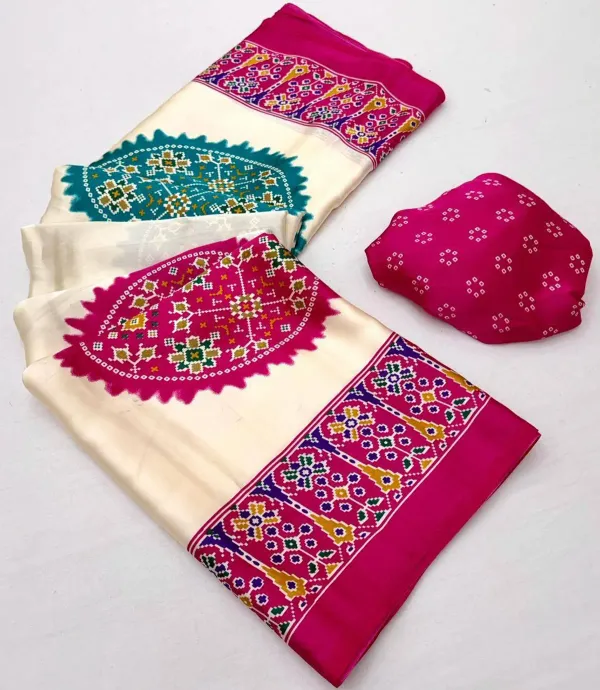 OFFWHITE_AND_PINK_KASUMBO_SAREE