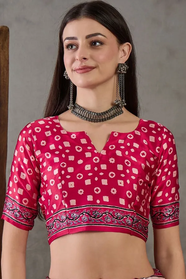 PINK_AND_OFFWHITE_AJRAKH_SAREE