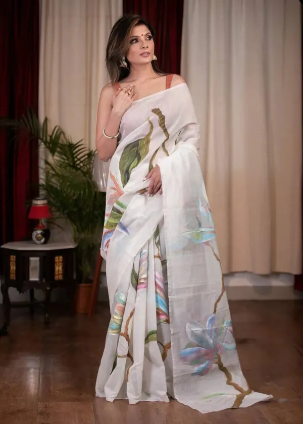 WHITE_COLOR_MULTI_FLOWER_SAREE